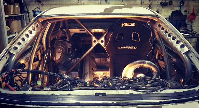 Car safety cages manufacturing